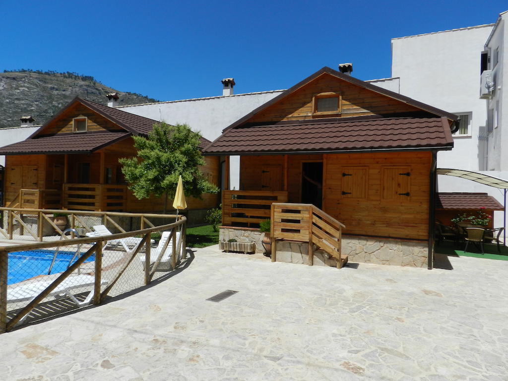 Cabanas De Madera El Rinconcillo Арройо-Фрио Номер фото